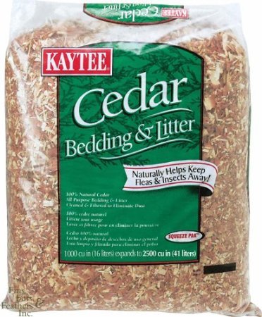 Kaytee Red Cedar Pet Bedding for Pet Cages, 1000 Cubic-Inch - Image 3