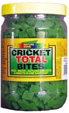 Nature Zone SNZ54512 Cricket Total Bites Soft Moist Food, 24-Ounce