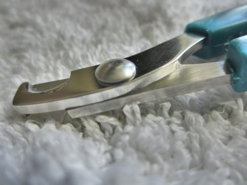 Nail Clippers for Cat Small-breed Dog Puppy & Small Animals Rabbit Bird. Light Handy & Safe Trimmer for Precise & Fast Clipping Keeping Paws Clean and Healthy. Money-back Warranty. Quality Professional Grooming Tool from Ebelyn.